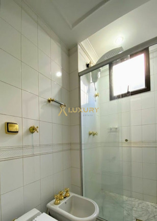 Imagem Imóvel com 4 Quartos à Venda, 230 m² em Lourdes - Belo Horizonte Imagem Imóvel com 4 Quartos à Venda, 230 m² em Lourdes - Belo Horizonte