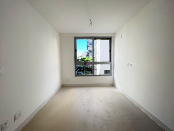Imagem Imóvel com 3 Quartos à Venda, 102 m² em Botafogo - Rio De Janeiro Imagem Imóvel com 3 Quartos à Venda, 102 m² em Botafogo - Rio De Janeiro