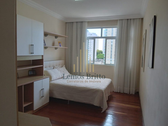 Imagem Imóvel com 4 Quartos à Venda, 213 m² em Vitória - Salvador Imagem Imóvel com 4 Quartos à Venda, 213 m² em Vitória - Salvador