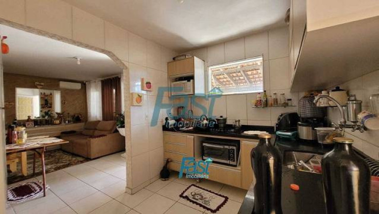 Imagem Casa com 3 Quartos à Venda, 360 m² em Barra Do Pari - Cuiabá Imagem Casa com 3 Quartos à Venda, 360 m² em Barra Do Pari - Cuiabá
