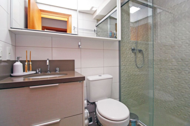 Imagem Apartamento com 2 Quartos à Venda, 52 m² em Santana - Porto Alegre Imagem Apartamento com 2 Quartos à Venda, 52 m² em Santana - Porto Alegre