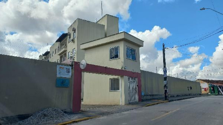 Imagem Apartamento com 2 Quartos à Venda, 42 m² em Cigana - Caucaia