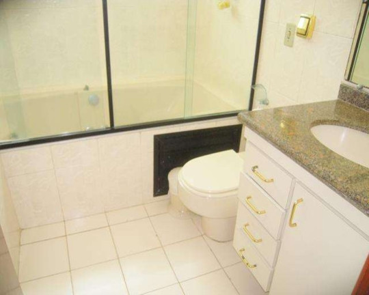 Imagem Apartamento com 3 Quartos à Venda, 182 m² em Pitangueiras - Guarujá