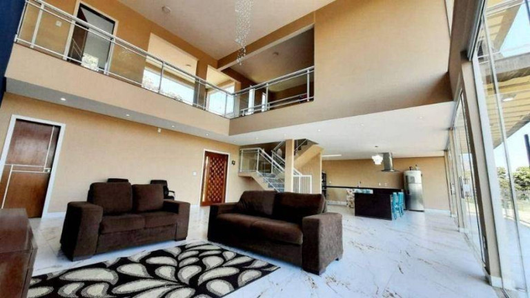 Imagem Casa com 3 Quartos à Venda, 560 m² em Granjas Rurais Reunidas São Judas Tadeu - Taubaté Imagem Casa com 3 Quartos à Venda, 560 m² em Granjas Rurais Reunidas São Judas Tadeu - Taubaté