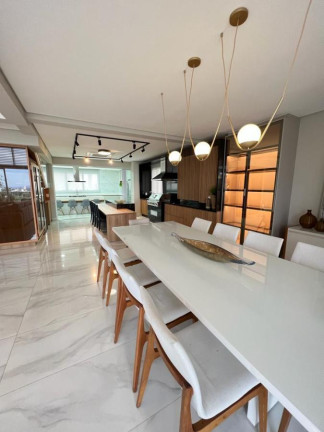 Imagem Apartamento com 4 Quartos à Venda, 320 m² em Setor Marista - Goiânia