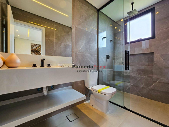 Imagem Casa com 6 Quartos à Venda, 420 m² em Riviera Módulo 11 - Bertioga Imagem Casa com 6 Quartos à Venda, 420 m² em Riviera Módulo 11 - Bertioga