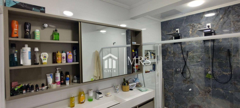 Imagem Imóvel com 5 Quartos à Venda, 630 m² em Caraguatá - Mairiporã Imagem Imóvel com 5 Quartos à Venda, 630 m² em Caraguatá - Mairiporã