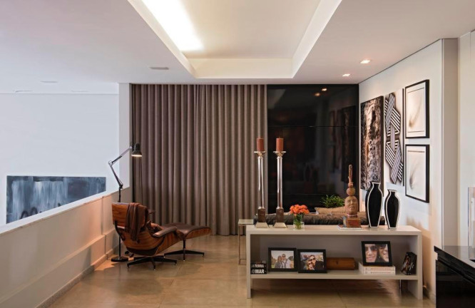 Imagem Imóvel com 5 Quartos à Venda, 700 m² em Condomínio Vale Do Ouro - Ribeirão Das Neves Imagem Imóvel com 5 Quartos à Venda, 700 m² em Condomínio Vale Do Ouro - Ribeirão Das Neves