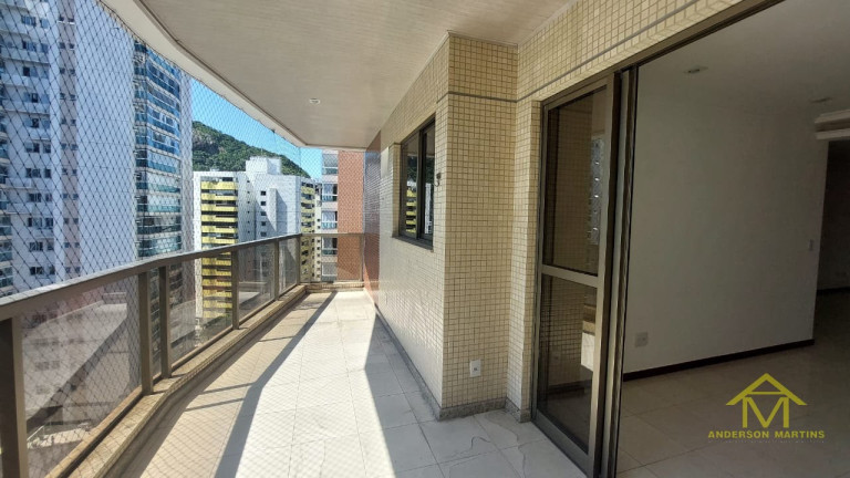 Imagem Apartamento com 4 Quartos à Venda, 140 m² em Praia Da Costa - Vila Velha Imagem Apartamento com 4 Quartos à Venda, 140 m² em Praia Da Costa - Vila Velha