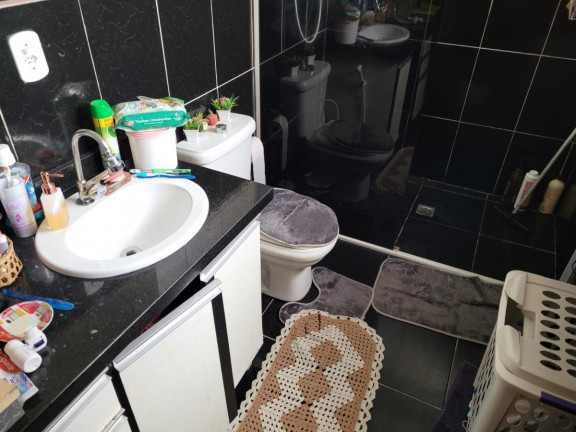 Imagem Casa com 4 Quartos à Venda, 250 m² em Jordanópolis - Arujá Imagem Casa com 4 Quartos à Venda, 250 m² em Jordanópolis - Arujá