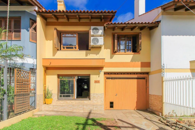 Imagem Imóvel com 4 Quartos à Venda, em Espírito Santo - Porto Alegre Imagem Imóvel com 4 Quartos à Venda, em Espírito Santo - Porto Alegre