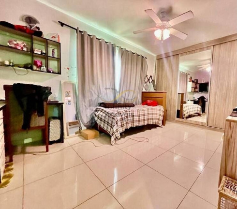 Imagem Casa com 4 Quartos à Venda, 210 m² em Santa Terezinha - Belo Horizonte