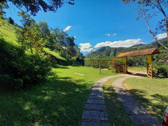 Casa com 3 Quartos à Venda, 8 m² em Amparo - Nova Friburgo