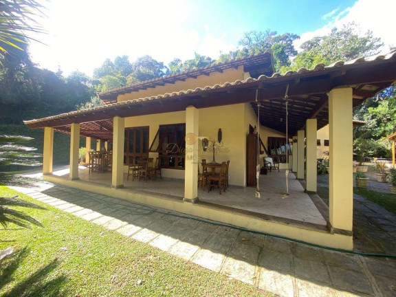 Imagem Casa com 3 Quartos à Venda, 300 m² em Albuquerque - Teresópolis Imagem Casa com 3 Quartos à Venda, 300 m² em Albuquerque - Teresópolis