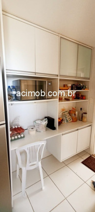 Imagem Imóvel com 3 Quartos à Venda, 221 m² em Patamares - Salvador
