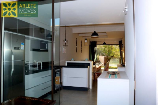 Imagem Casa com 4 Quartos para Alugar ou Temporada, 150 m² em Mariscal - Bombinhas Imagem Casa com 4 Quartos para Alugar ou Temporada, 150 m² em Mariscal - Bombinhas
