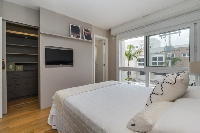 Imagem Casa com 3 Quartos à Venda, 155 m² em Vila Nova - Porto Alegre