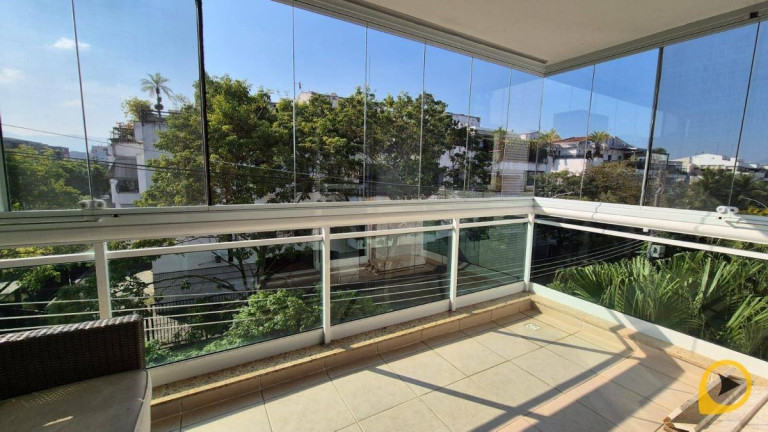 Imagem Cobertura com 3 Quartos à Venda, 154 m² Imagem Cobertura com 3 Quartos à Venda, 154 m²