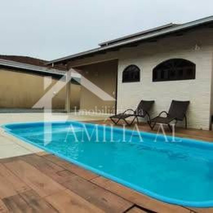 Imagem Casa com 3 Quartos à Venda, 153 m² em Aventureiro - Joinville