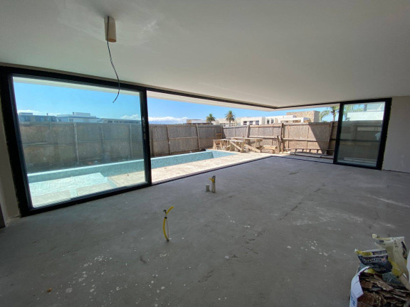 Imagem Casa com 5 Quartos à Venda, 426 m² em Xangri-lá Imagem Casa com 5 Quartos à Venda, 426 m² em Xangri-lá