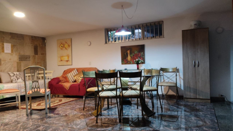 Imagem Casa com 6 Quartos à Venda, 426 m² em Alto De Pinheiros - São Paulo Imagem Casa com 6 Quartos à Venda, 426 m² em Alto De Pinheiros - São Paulo