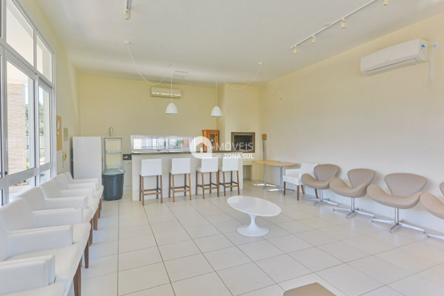 Imagem Casa com 3 Quartos à Venda, 165 m²