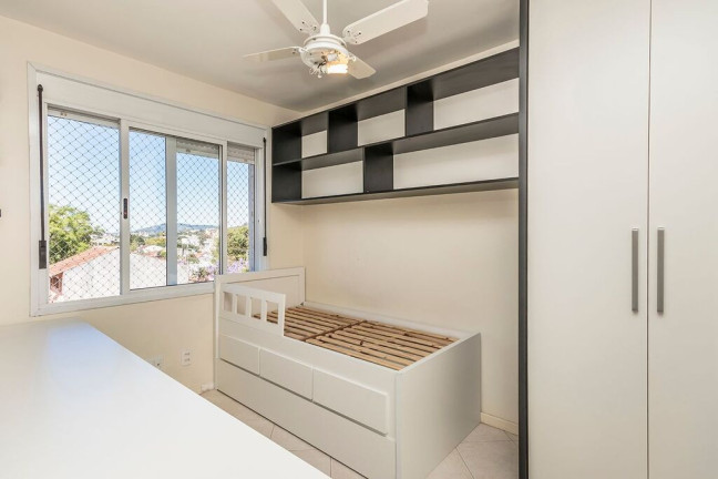 Imagem Apartamento com 2 Quartos à Venda, 72 m² em Teresópolis - Porto Alegre Imagem Apartamento com 2 Quartos à Venda, 72 m² em Teresópolis - Porto Alegre