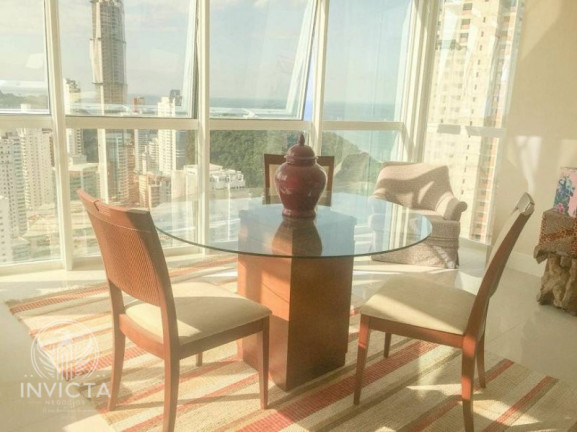 Imagem Apartamento com 4 Quartos à Venda, 228 m² em Centro - Balneário Camboriú