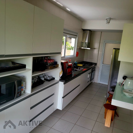 Imagem Casa de Condomínio com 4 Quartos à Venda, 280 m² em Granja Viana - Cotia Imagem Casa de Condomínio com 4 Quartos à Venda, 280 m² em Granja Viana - Cotia