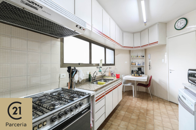 Imagem Apartamento com 4 Quartos à Venda, 173 m² em Itaim Bibi - São Paulo Imagem Apartamento com 4 Quartos à Venda, 173 m² em Itaim Bibi - São Paulo
