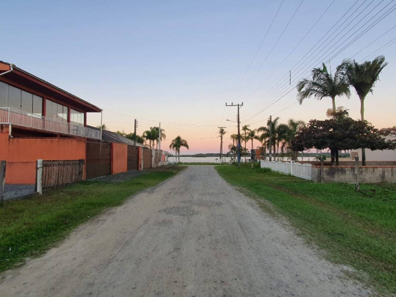 Imagem Casa com 2 Quartos à Venda, 78 m² em Pinheiros - Balneário Barra Do Sul Imagem Casa com 2 Quartos à Venda, 78 m² em Pinheiros - Balneário Barra Do Sul