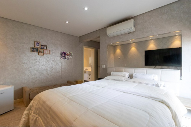 Imagem Apartamento com 4 Quartos à Venda, 258 m² em Cambuci - São Paulo Imagem Apartamento com 4 Quartos à Venda, 258 m² em Cambuci - São Paulo