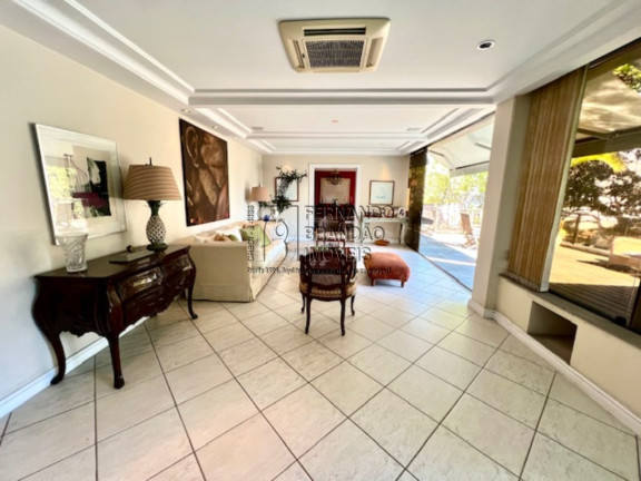 Imagem Imóvel com 3 Quartos à Venda, 753 m² em Barra Da Tijuca - Rio De Janeiro Imagem Imóvel com 3 Quartos à Venda, 753 m² em Barra Da Tijuca - Rio De Janeiro