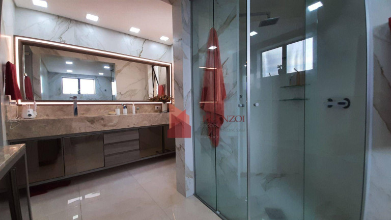 Imagem Apartamento com 4 Quartos para Alugar, 289 m² em Centro - Itajaí Imagem Apartamento com 4 Quartos para Alugar, 289 m² em Centro - Itajaí