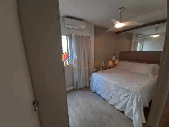 Imagem Apartamento com 3 Quartos à Venda, 99 m² em Centro - Florianópolis Imagem Apartamento com 3 Quartos à Venda, 99 m² em Centro - Florianópolis