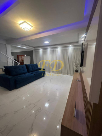 Imagem Casa com 3 Quartos para Alugar, 1.200 m² em São Paulo