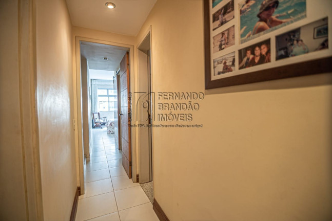 Imagem Imóvel com 3 Quartos à Venda, 186 m² em Copacabana - Rio De Janeiro Imagem Imóvel com 3 Quartos à Venda, 186 m² em Copacabana - Rio De Janeiro
