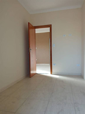 Imagem Casa com 2 Quartos à Venda, 10 m² em Tude Bastos - Praia Grande Imagem Casa com 2 Quartos à Venda, 10 m² em Tude Bastos - Praia Grande