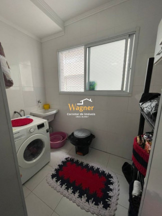 Imagem Kitnet com 3 Quartos à Venda, 124 m² em Guilhermina - Praia Grande Imagem Kitnet com 3 Quartos à Venda, 124 m² em Guilhermina - Praia Grande