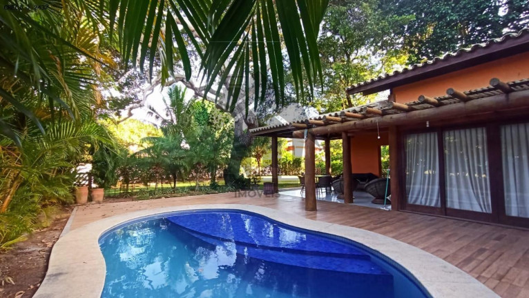 Casa com 4 Quartos à Venda,  em Busca Vida (abrantes) - Camaçari