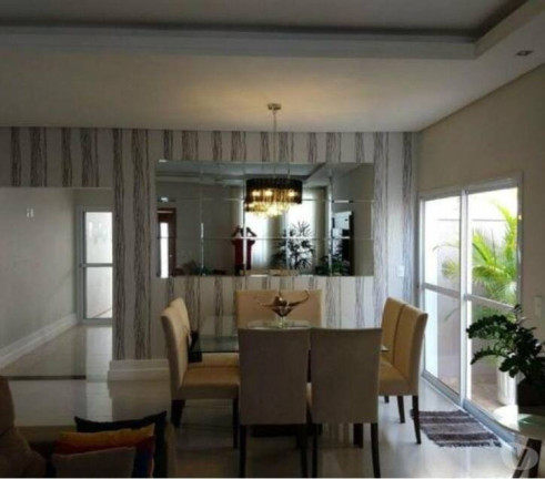 Imagem Casa com 4 Quartos à Venda, 345 m² em Condomínio Residencial Jardins - Taubaté Imagem Casa com 4 Quartos à Venda, 345 m² em Condomínio Residencial Jardins - Taubaté