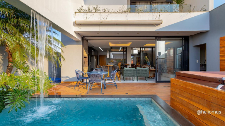 Imagem Sobrado com 3 Quartos à Venda, 307 m² em Residencial Alphaville Iii - Campo Grande
