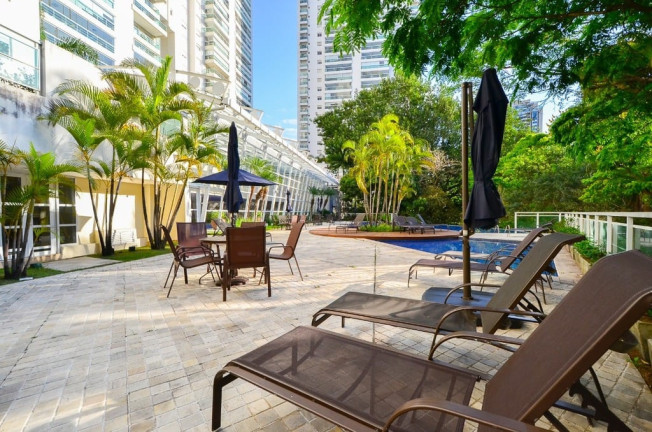 Imagem Apartamento com 3 Quartos à Venda, 143 m² em Panamby - São Paulo