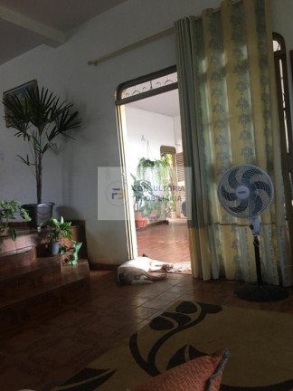 Imagem Casa com 3 Quartos à Venda, 296 m² em Feliz - Goiânia