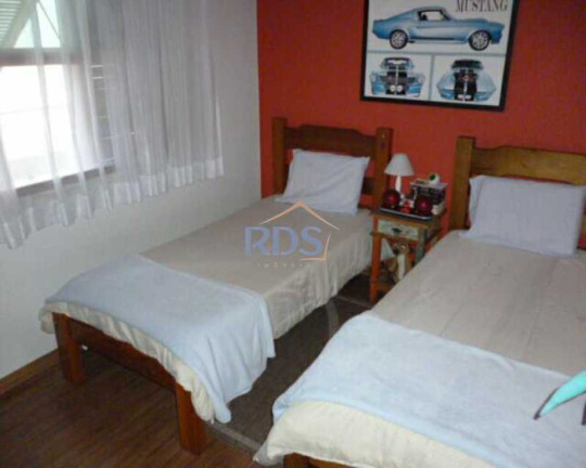 Imagem Casa com 3 Quartos à Venda, 170 m² em Parque Assunção - Taboão Da Serra Imagem Casa com 3 Quartos à Venda, 170 m² em Parque Assunção - Taboão Da Serra