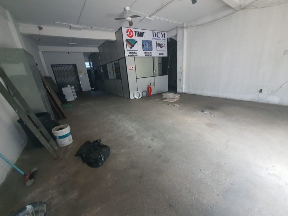Imagem Sala Comercial à Venda, 736 m² em Mares - Salvador