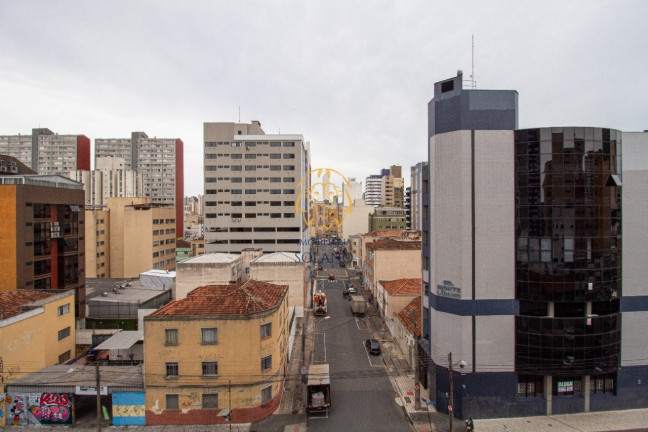 Imagem Apartamento com 3 Quartos à Venda, 201 m² em Centro - Curitiba