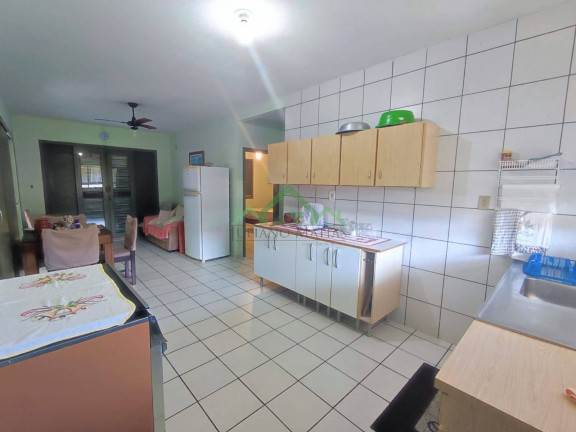 Imagem Casa com 3 Quartos à Venda, 189 m² em Centro - Balneário Barra Do Sul