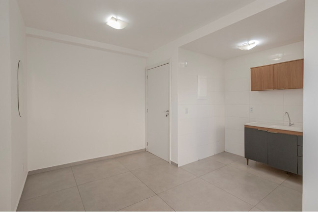 Imagem Imóvel com 2 Quartos à Venda, 43 m² em Tristeza - Porto Alegre Imagem Imóvel com 2 Quartos à Venda, 43 m² em Tristeza - Porto Alegre