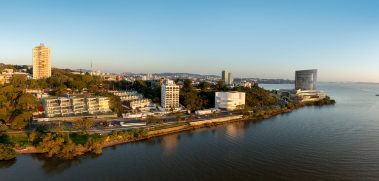 Imagem Apartamento com 3 Quartos à Venda, 370 m² em Praia De Belas - Porto Alegre Imagem Apartamento com 3 Quartos à Venda, 370 m² em Praia De Belas - Porto Alegre
